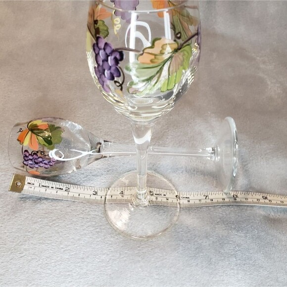 Hand Painted Wine Glasses, set of 2 - Picture 5 of 9